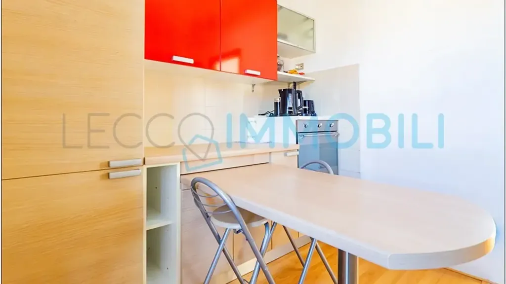 Cuisine - Bright Trilocale with Views in Galbiate