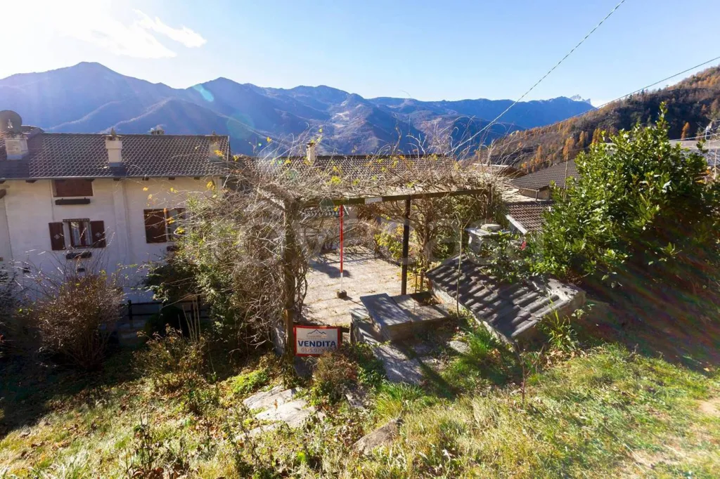 Terrass - Mountain Chalet with Panoramic View in Sampeyre