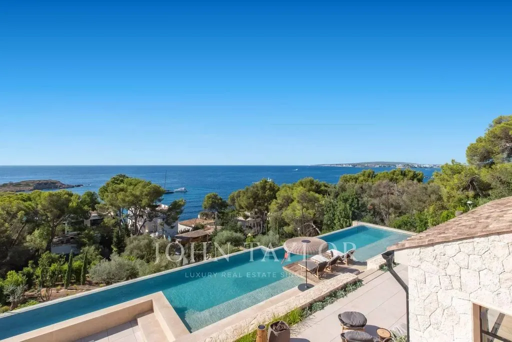 Pool - Luxury Villa with Sea View in Bendinat