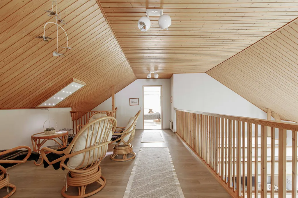 Toad - Spacious Detached House with Garden in Riskunmäki