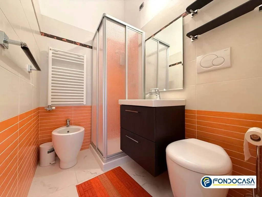 Salles de bain - Modern Apartment with Terrace in Loano