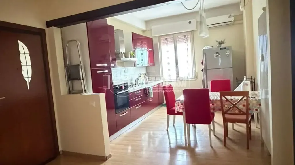Söögituba - Spacious Flat with Balcony in Modena