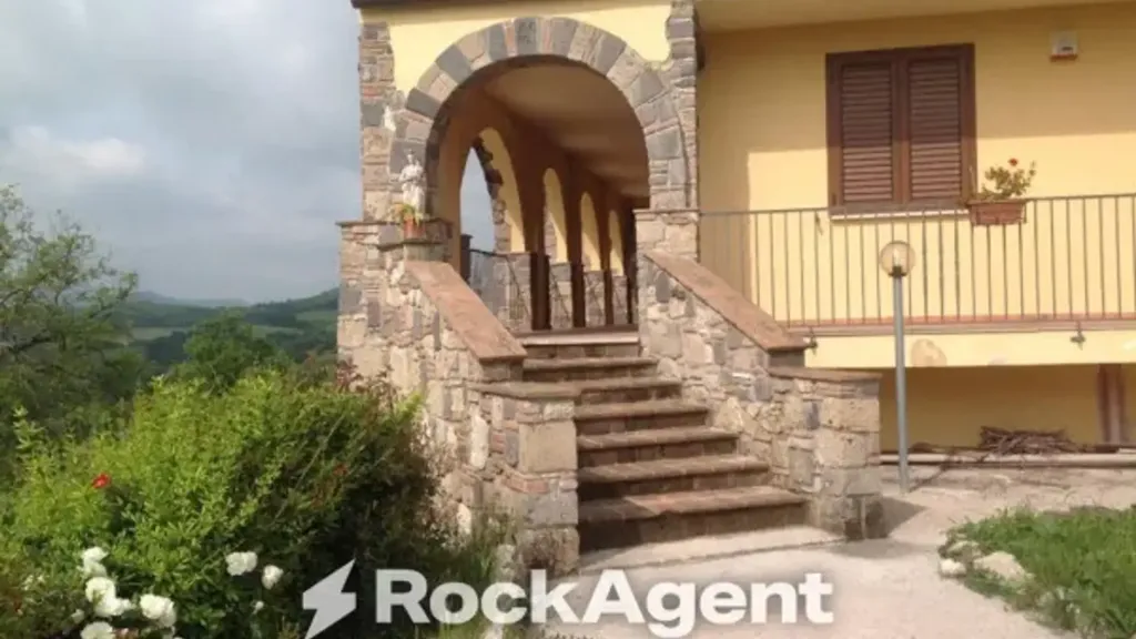 Extérieur - Panoramic Villa with Olive Grove in Castel Campagnano