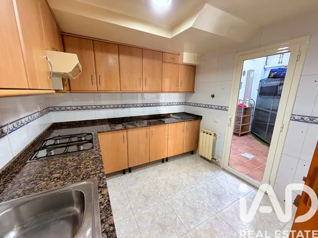 Cuisine - Ground Floor Flat with Patio in Vallirana