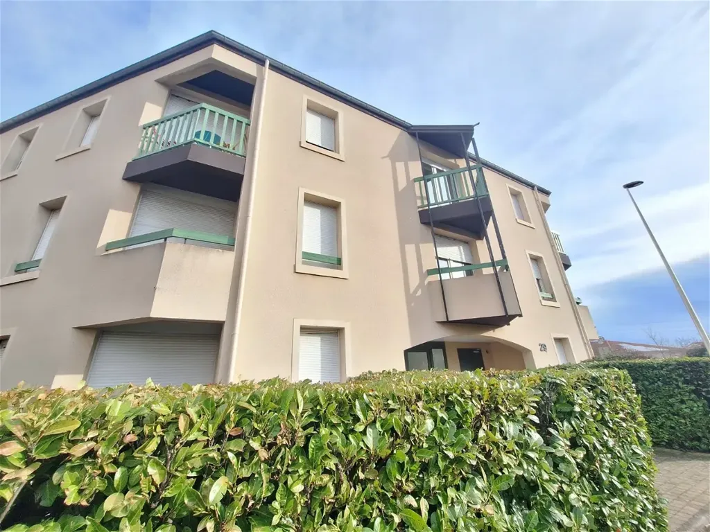 Välivaade - Furnished Flat with Balcony in Aubière