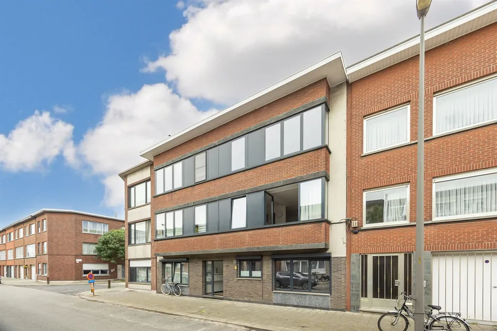 Esterno - Renovated Apartment with Terrace in Merksem