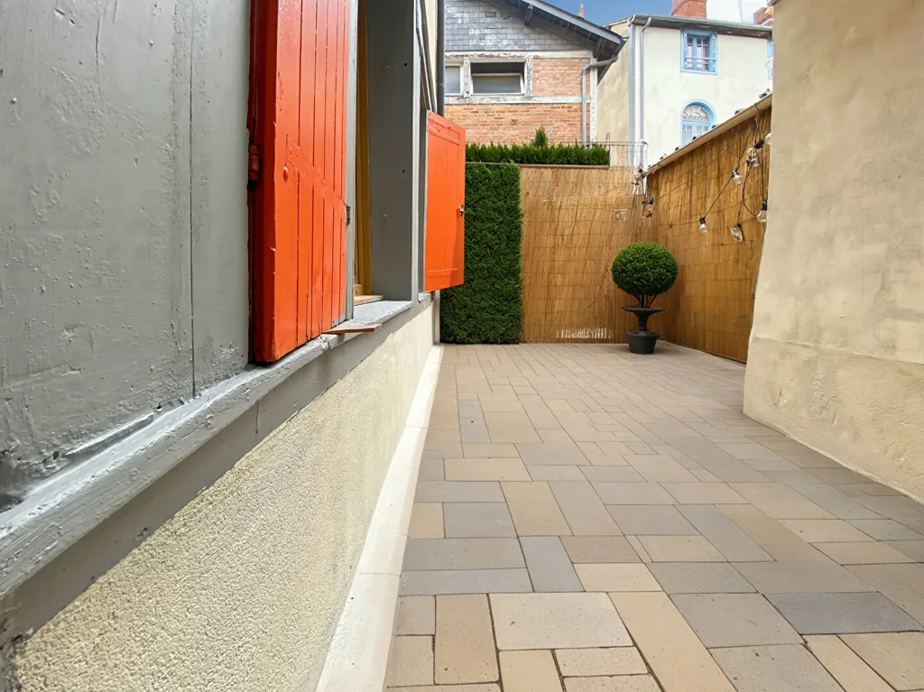 Jardin - Studio Rénové avec Terrasse à Rennes