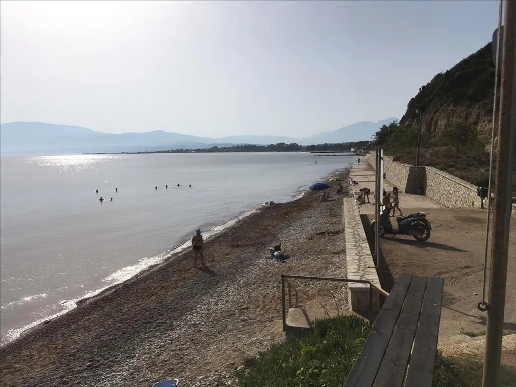 Detached House with Panoramic Views in Niforeika