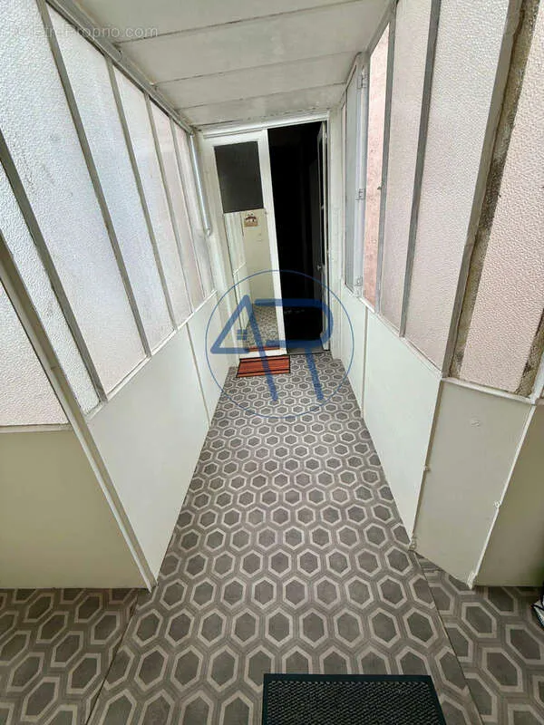 Esik - Renovated Apartment in Brioude City Centre