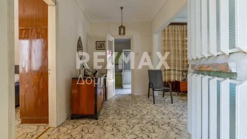 Entrée - Corner House with Large Garden in Nea Dimitriada