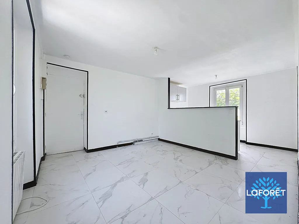Stanze - Charming Flat in Historic Building, Chilly-Mazarin