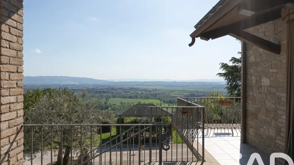 Rõdu - Rustic Villa with Pool in Assisi