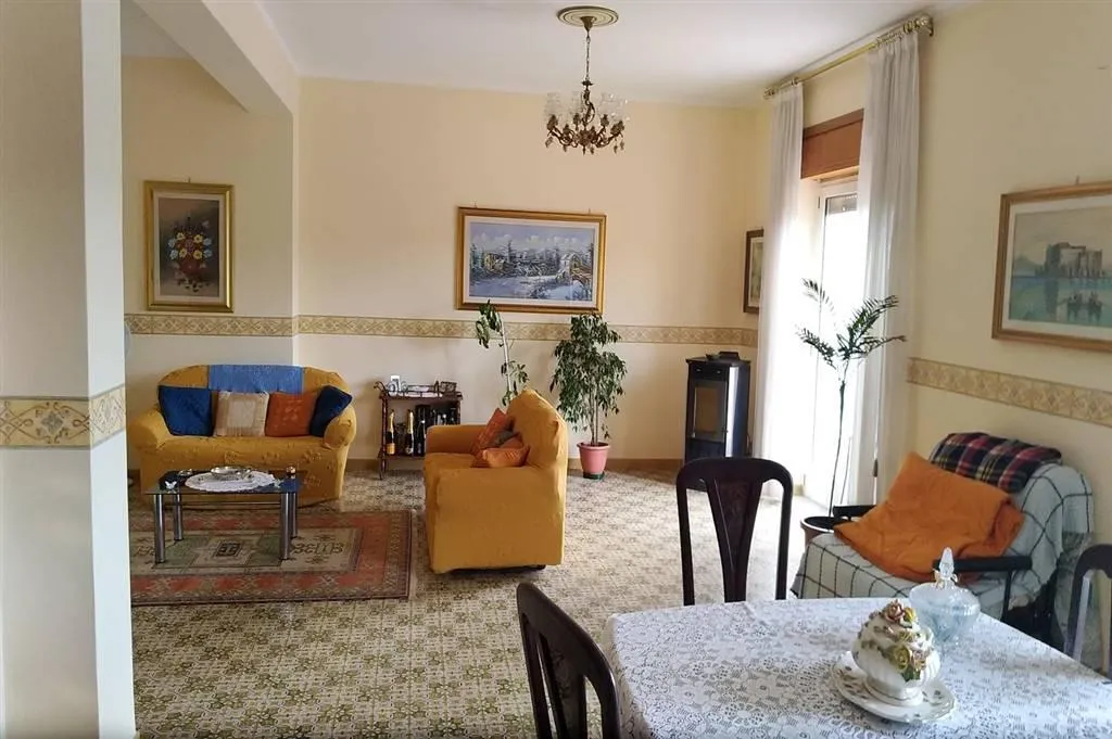 Soggiorno - Apartment with Balcony in Mendicino