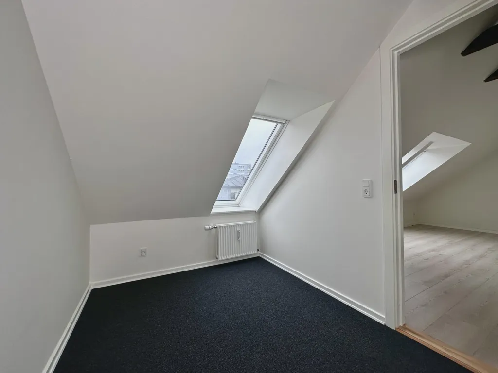 Pièces - Two-Bedroom Apartment with Kitchen in Horsens