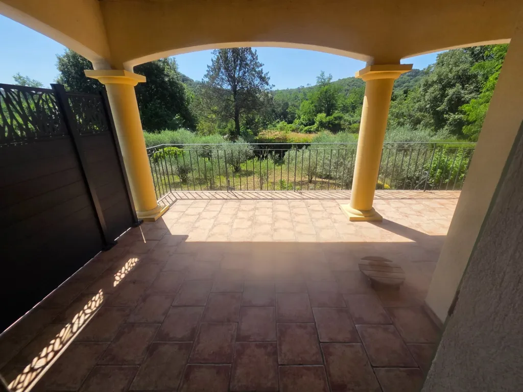 Terrass - Charming Villa with Terrace in Cendras