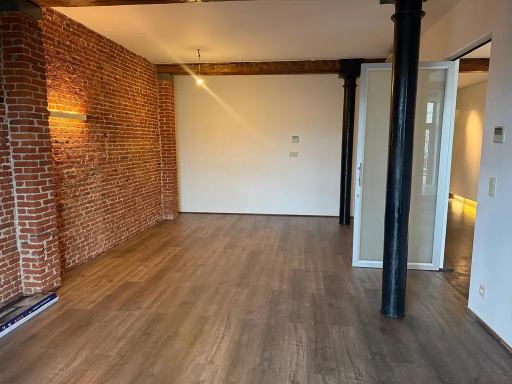 Toad - Loft with Flexible Layout in Antwerp