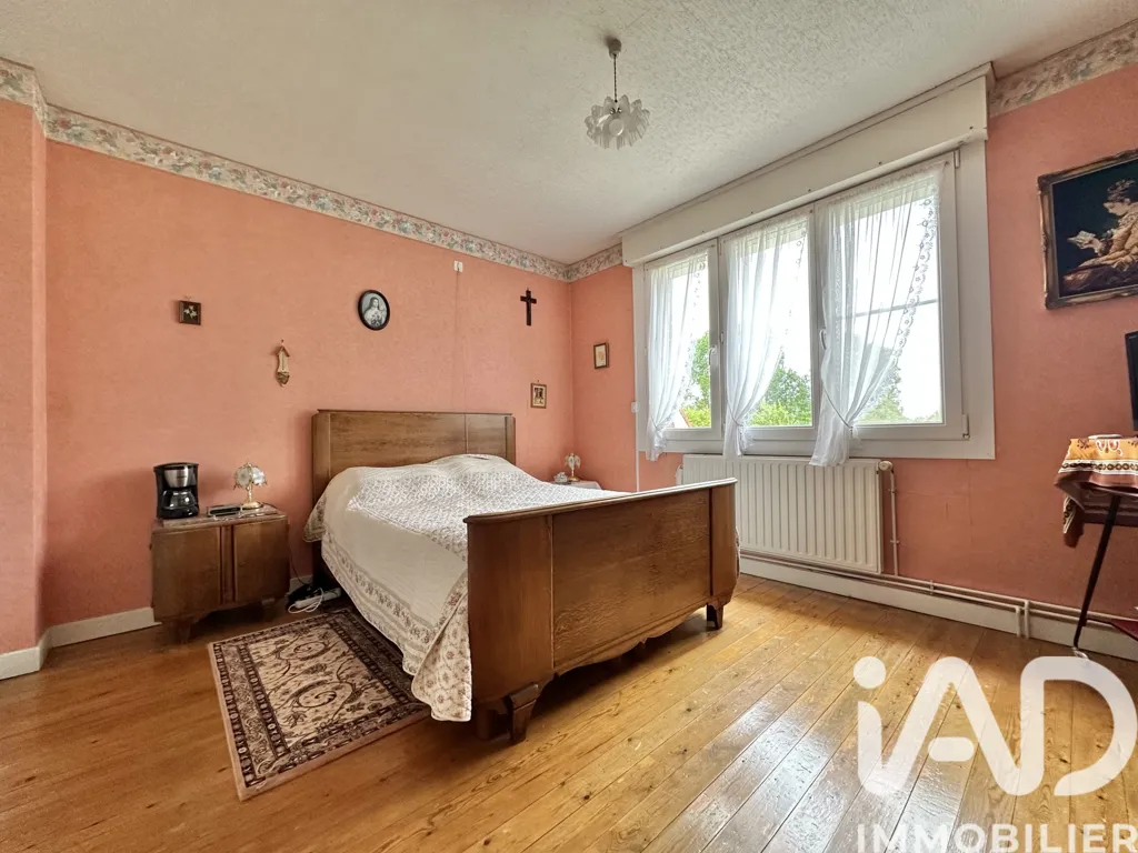 Chambres - Maison à Rénover avec Jardin à Thiennes