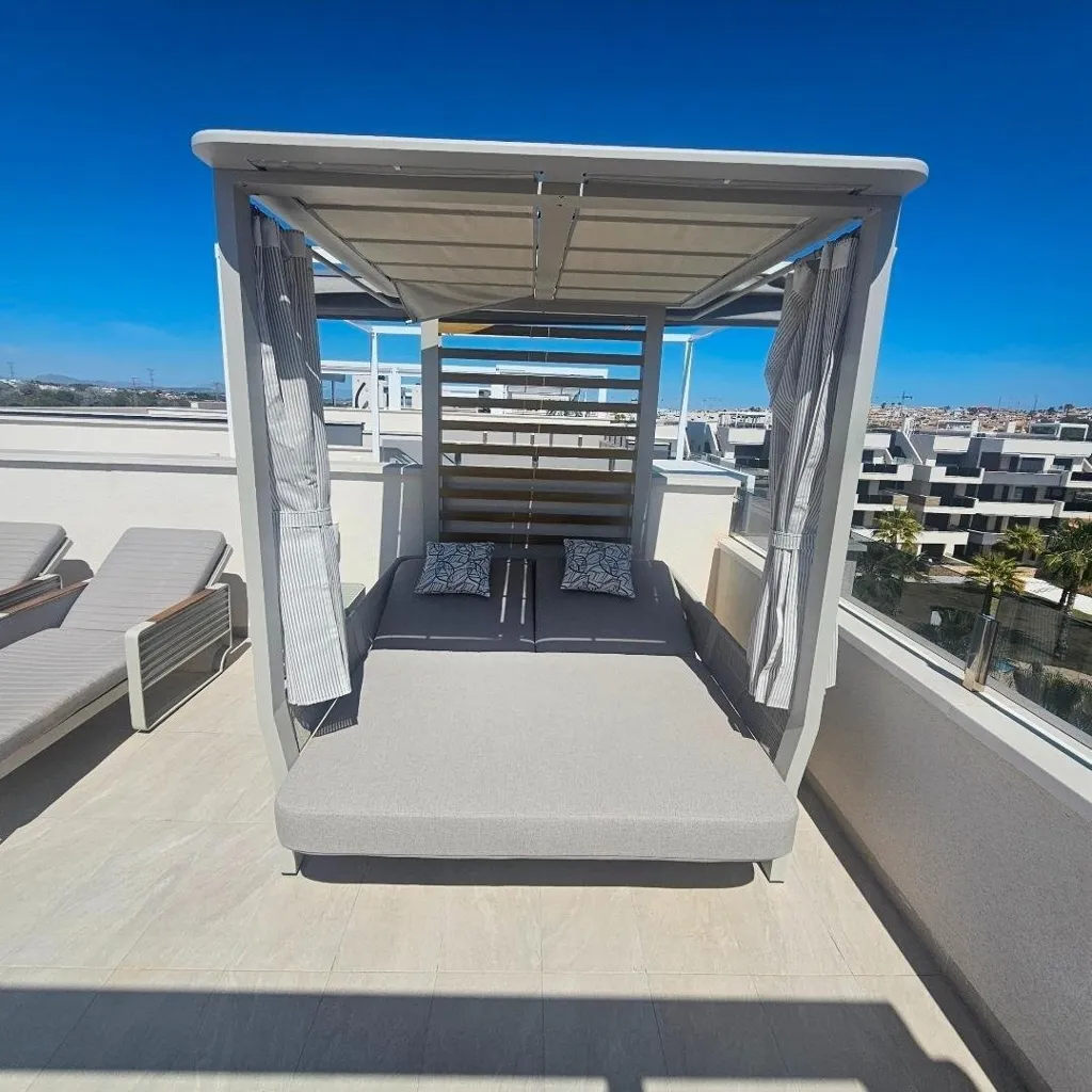 Terrazza - Penthouse with Pool in Los Dolses