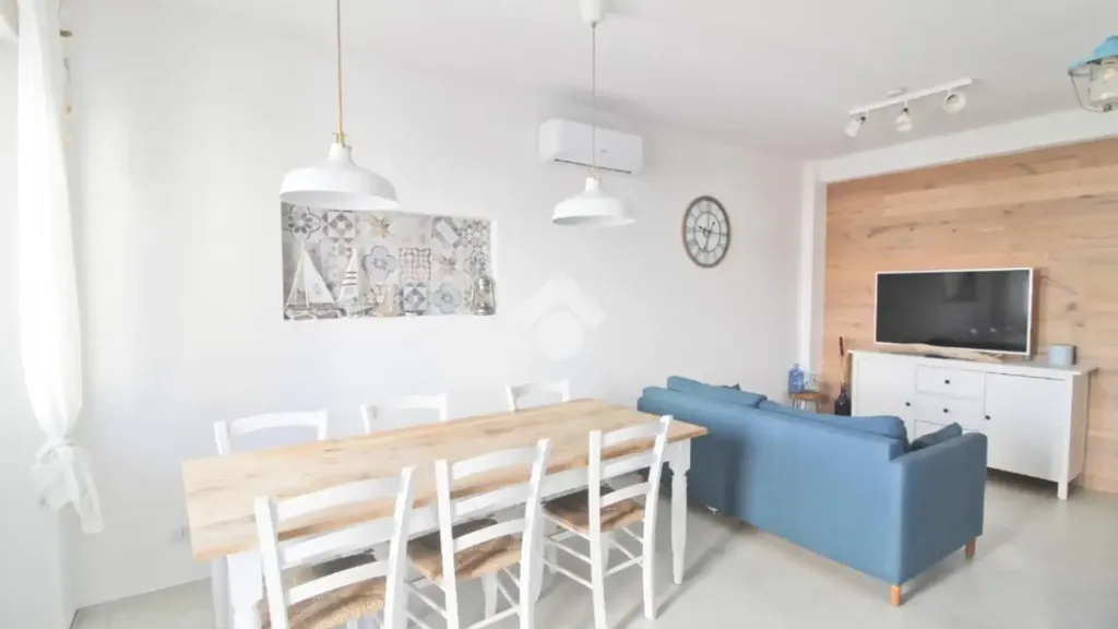 Séjour - Modernised Apartment with Balcony in Campomarino
