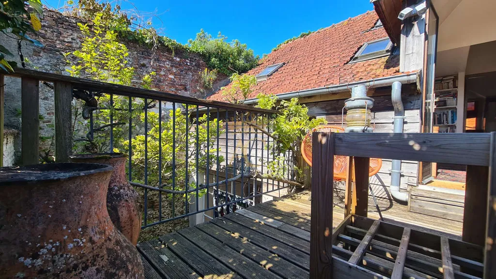 Balcon - Maison de Caractère avec Cour Pavée à Montreuil-sur-Mer