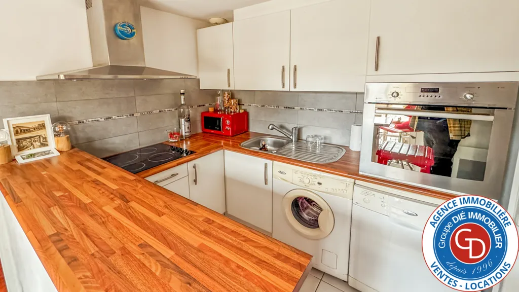 Köök - Apartment with Private Garden in Arcachon