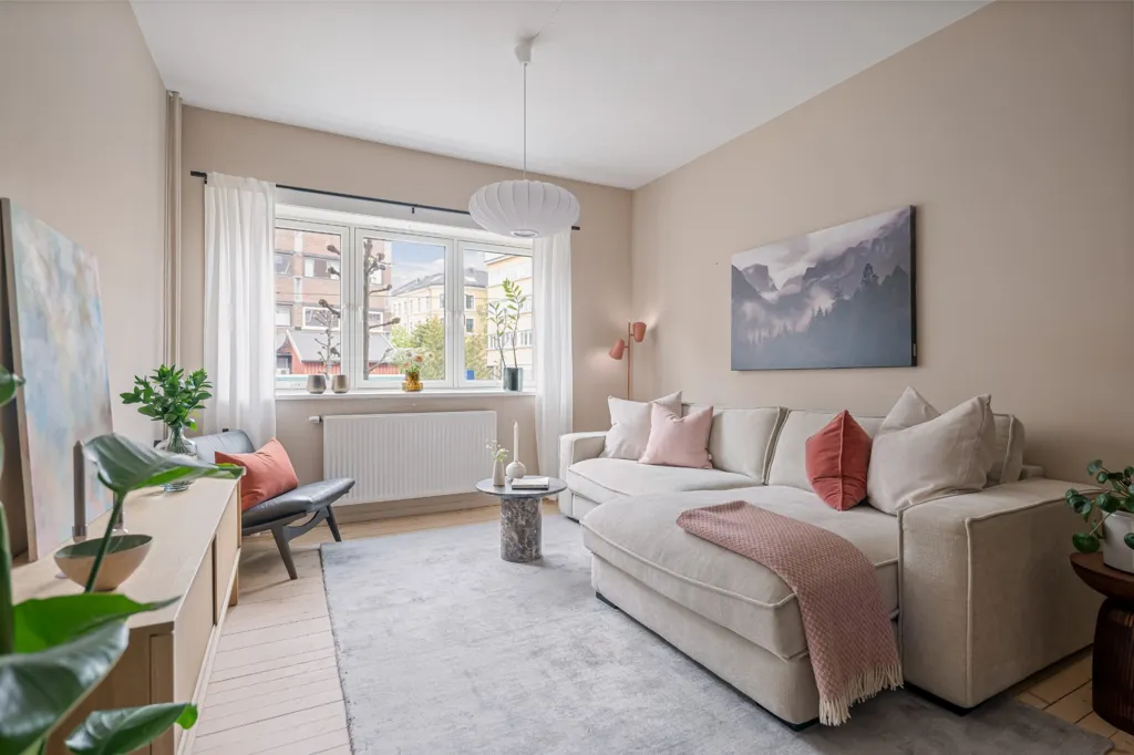 Séjour - Spacious 2-Bedroom Flat with Garden in Tøyen