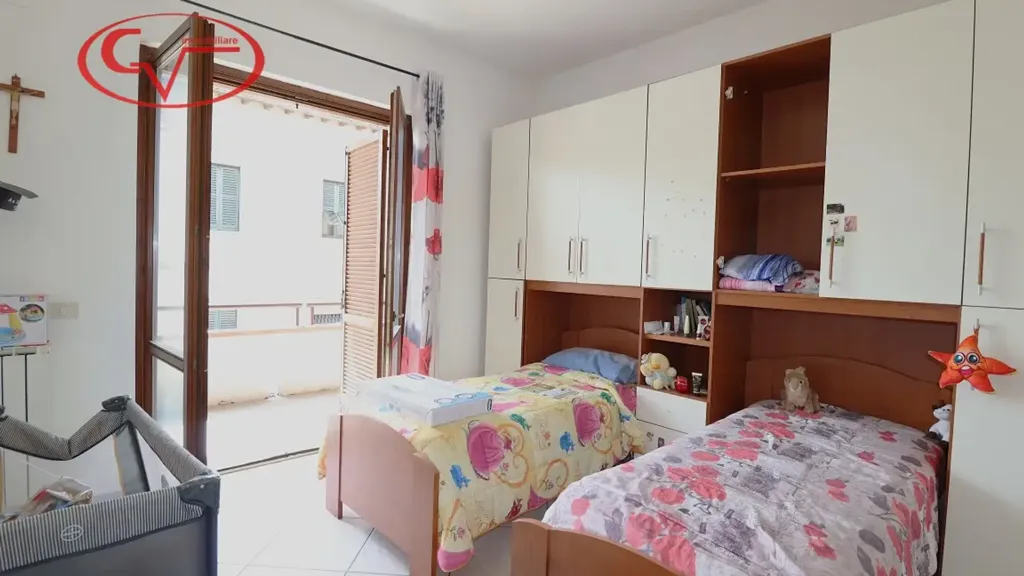 Chambres - Apartment with Terrace in Montevarchi