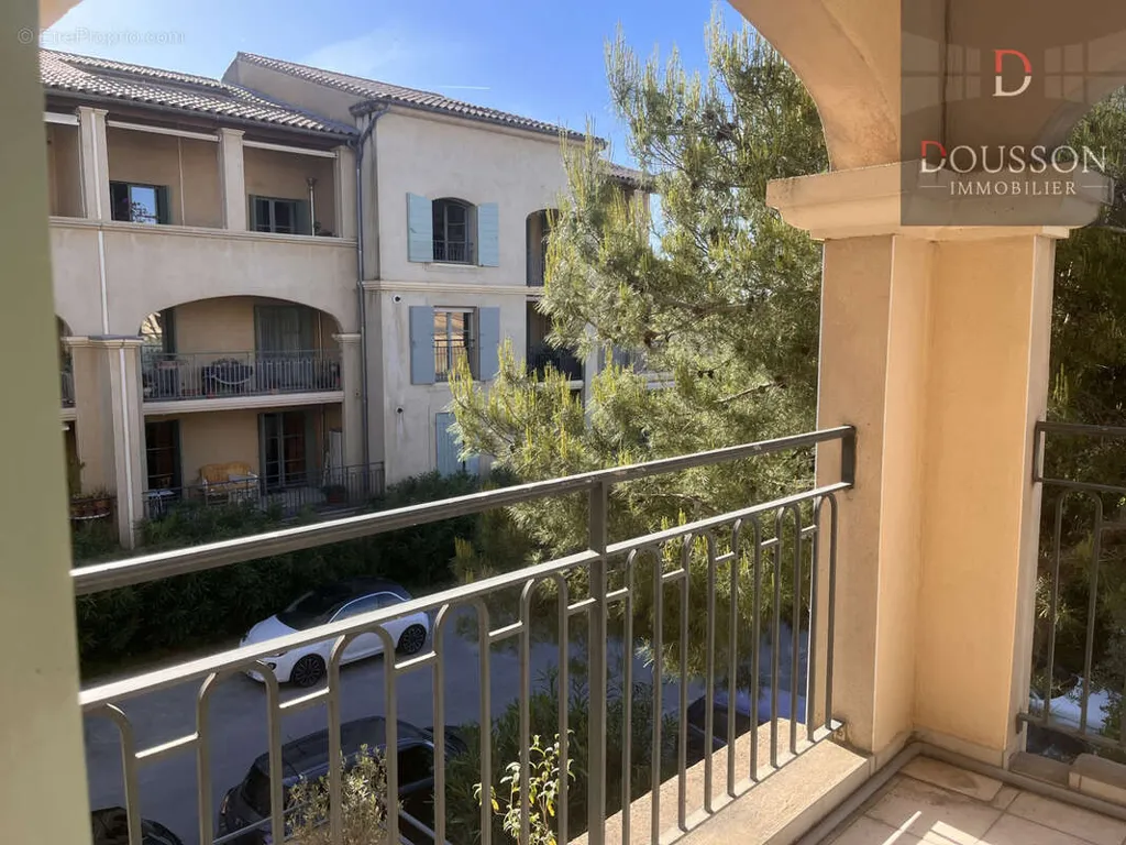 Balcon - Appartement avec Balcon et Terrasse à Uzès