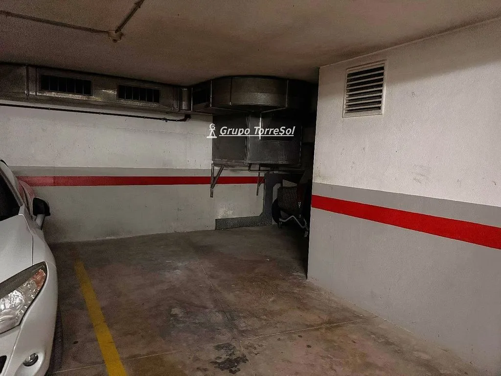 Garaaž - Apartment with Terrace in El Vendrell Centre