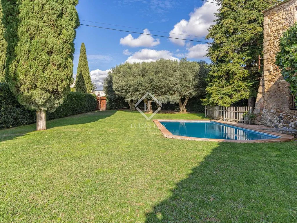 Pool - Traditional Stone Cottage with Pool in Bàscara