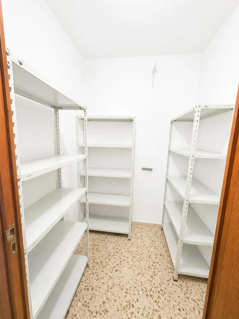 Pesuköök - Flat with Castle Views in Palma de Mallorca