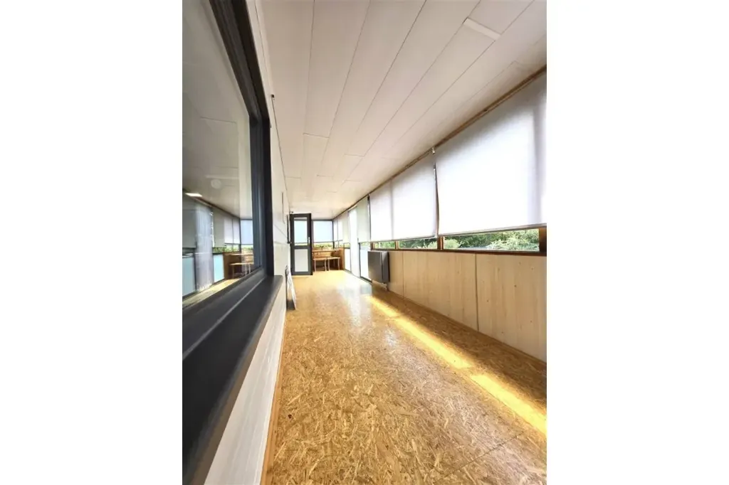 Balcon - Bungalow avec Jardin et Terrasses à Somme-Leuze