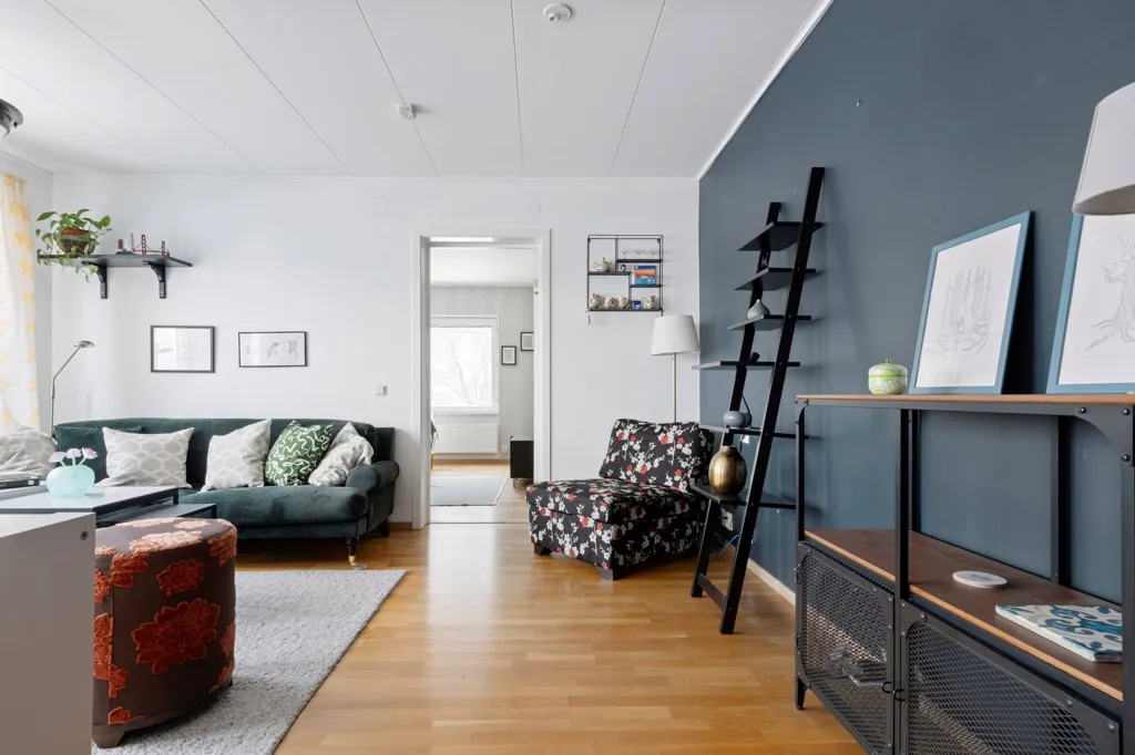 Living Room - Apartment with Balcony in Hagsätra