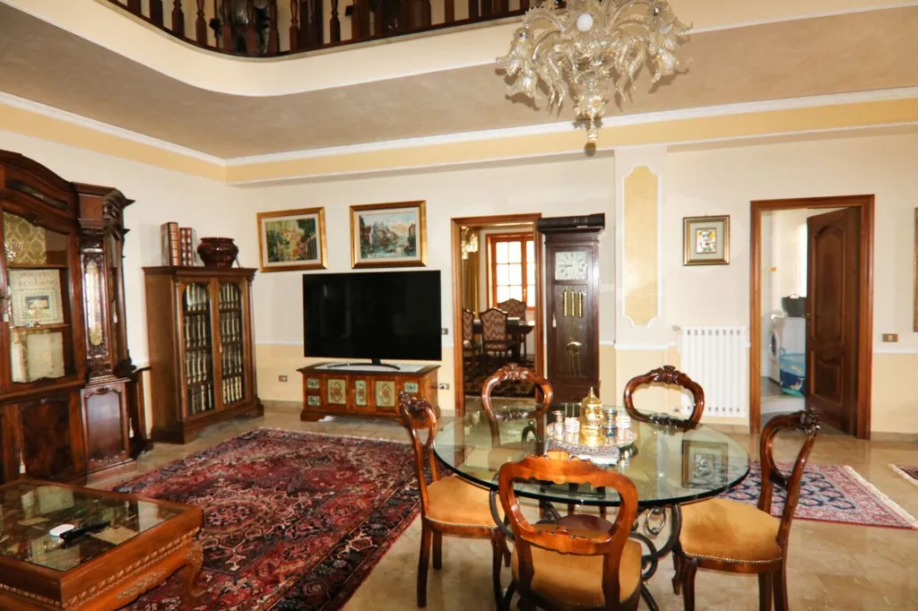 Söögituba - Hilltop Villa with Panoramic Views in Eboli