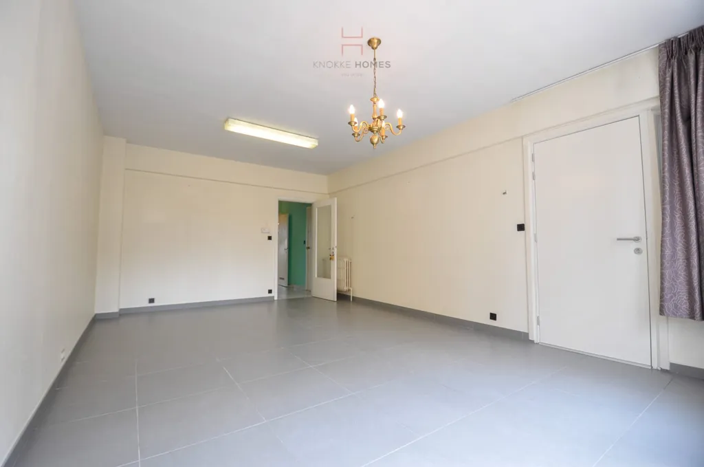 Toad - Renovable Apartment with Terrace in Duinbergen