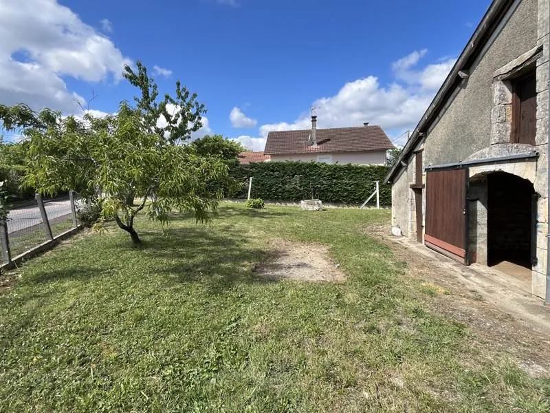 Aed - T4 House with Garden in Thiviers
