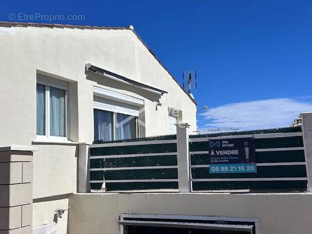 facade