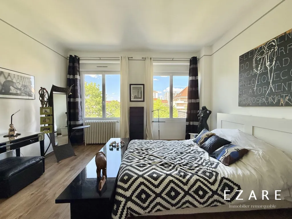 Bedrooms - City Centre House with Pool in Dijon