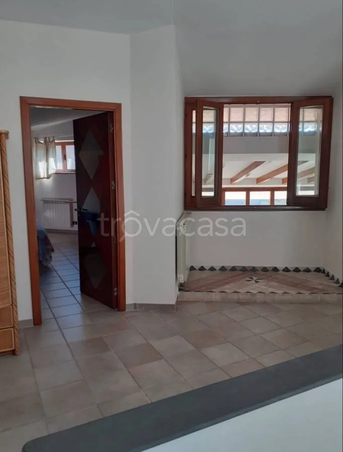 Séjour - Independent Villa with Dual Access in Parete