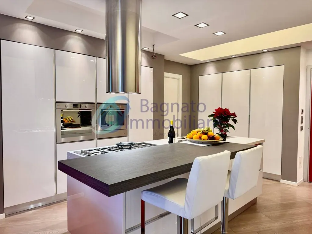 Köök - Luxury Refined Flat with Terrace in Novara