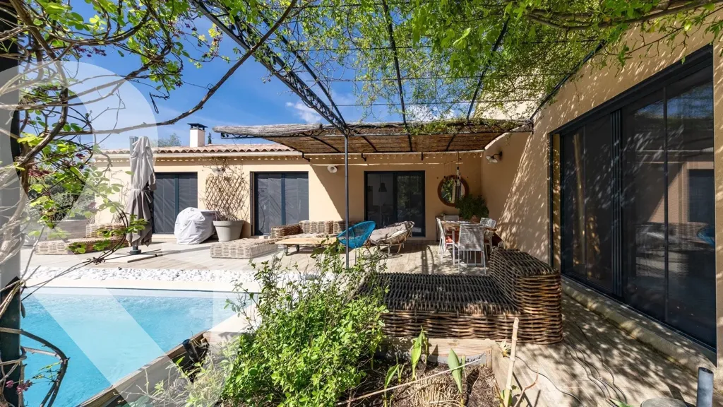 Bassein - Ground Floor House with Pool in Paradou