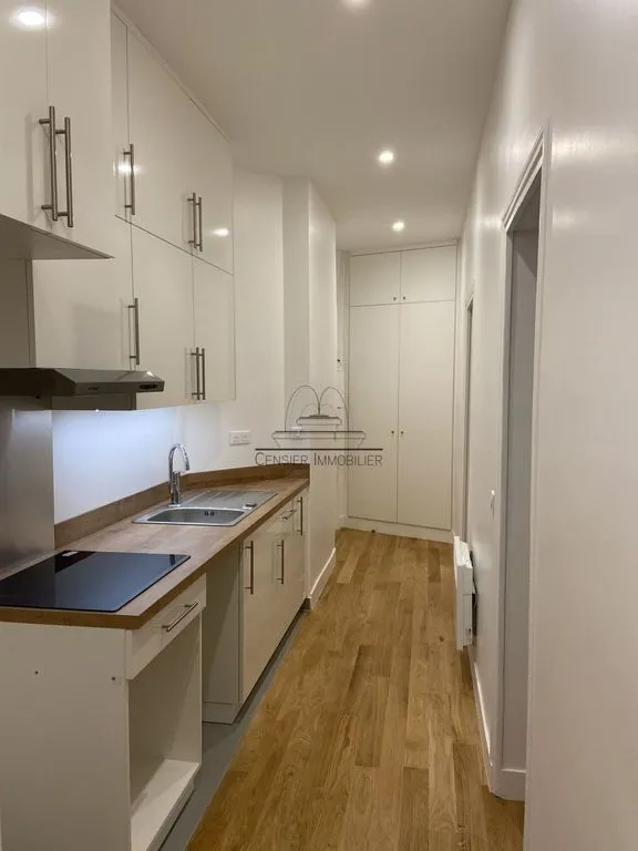 Cuisine - Appartement Luxueux avec Balcon à La Muette