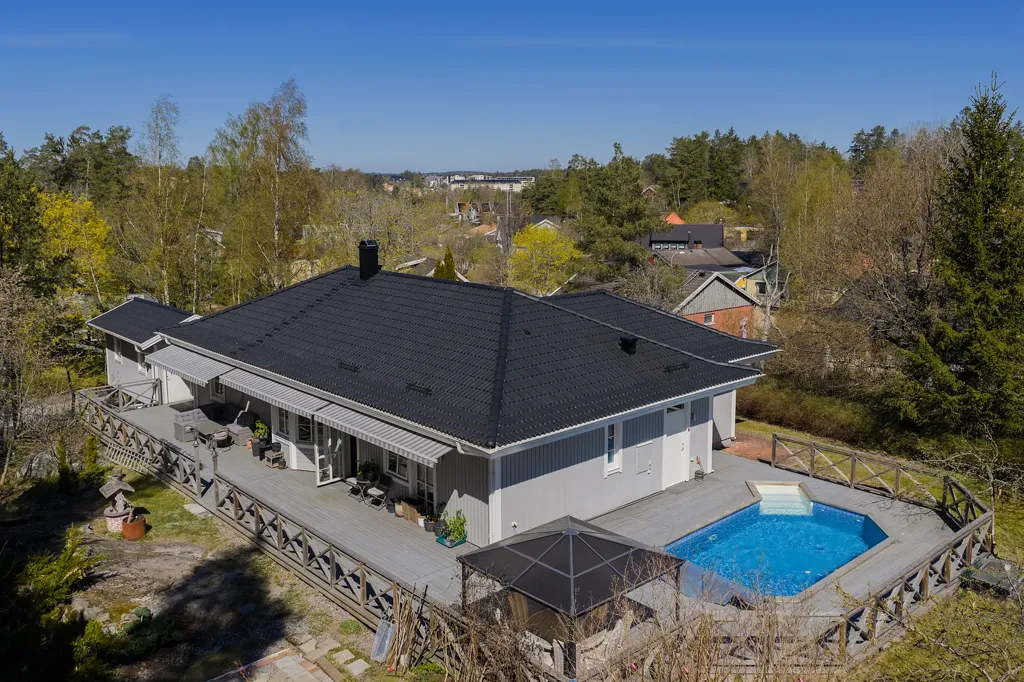 Vue aérienne - Modern Villa with Pool in Botkyrka