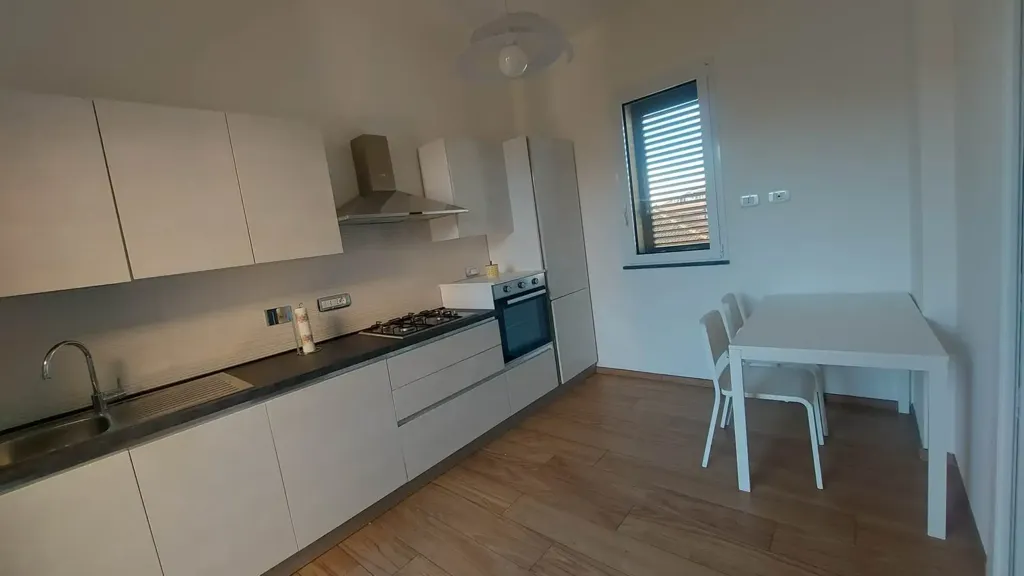 Köök - Newly Built Apartment with Terrace in Sarzana