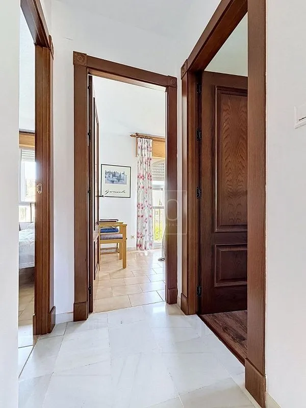hallway_entrance