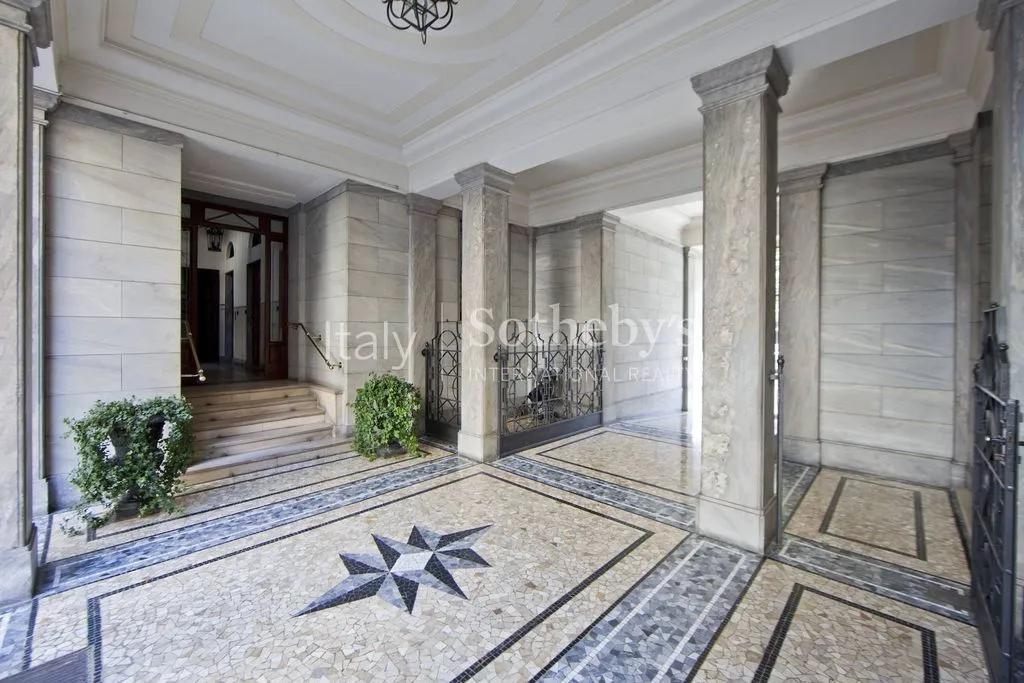 Ingresso - Luxury Apartment with Balcony in Milan