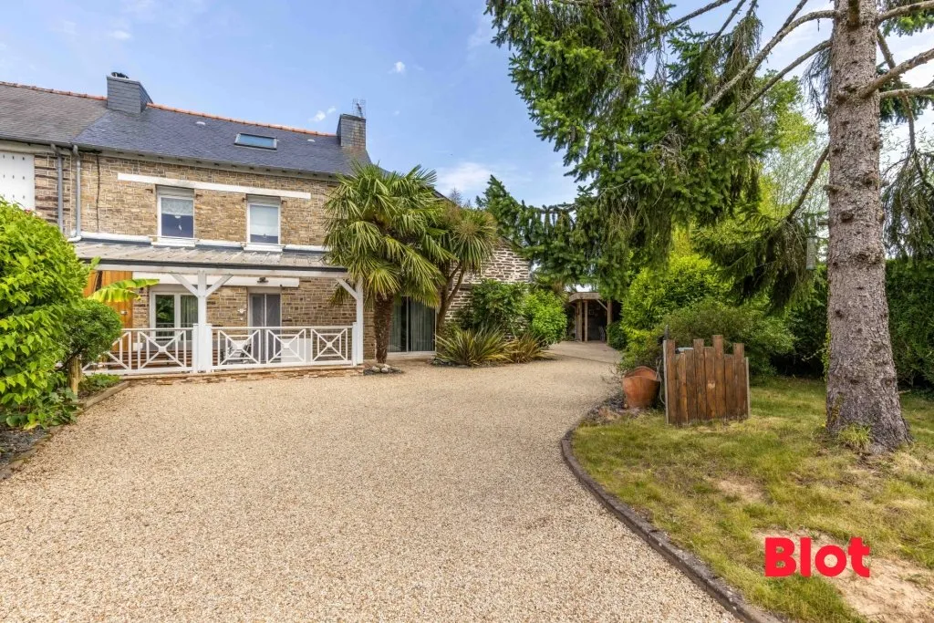Extérieur - Maison de Bourg en Pierre avec Jardin à Maxent