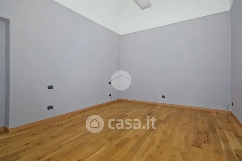 Stanze - Central Flat with Terrace in Bra
