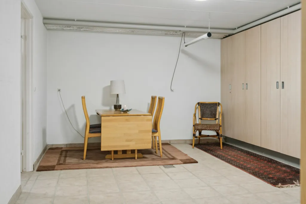 Salle à manger - Villa with Private Beach and Lake in Snoghøj