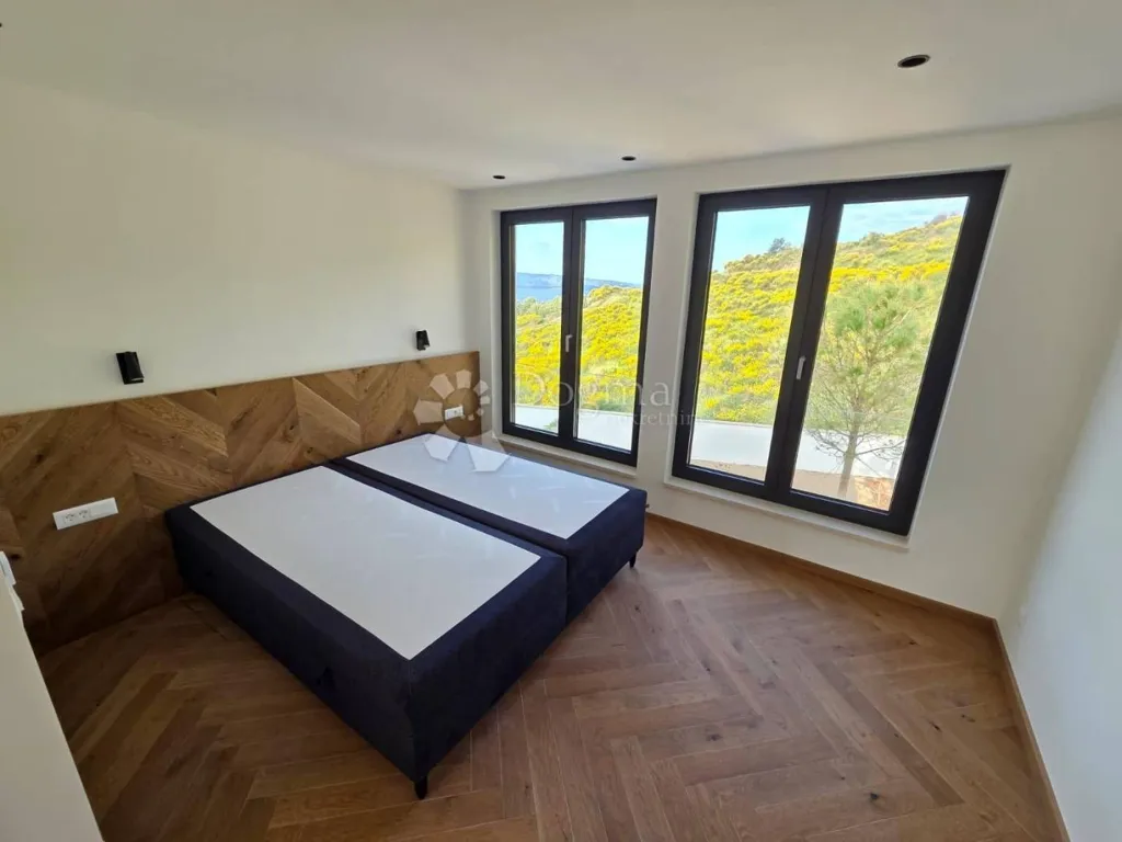 Chambres - Modern Villa with Sea View in Bol
